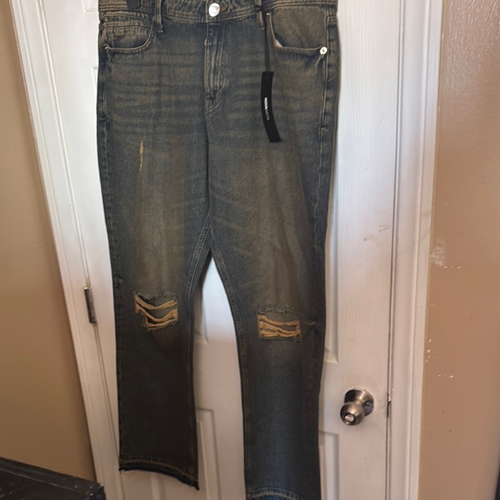Fashion Nova Gray Relaxed Jeans with Distressed Detailing